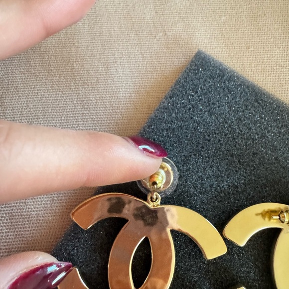 CHANEL DANGLE STUD LARGE CC EARRINGS - Picture 4 of 6